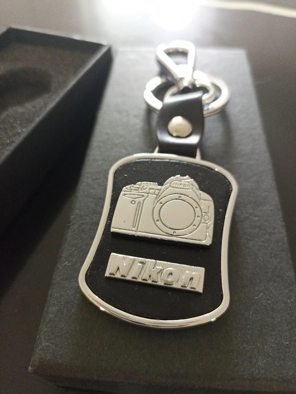 Nikon Metal Camera Keychain - Black & Silver